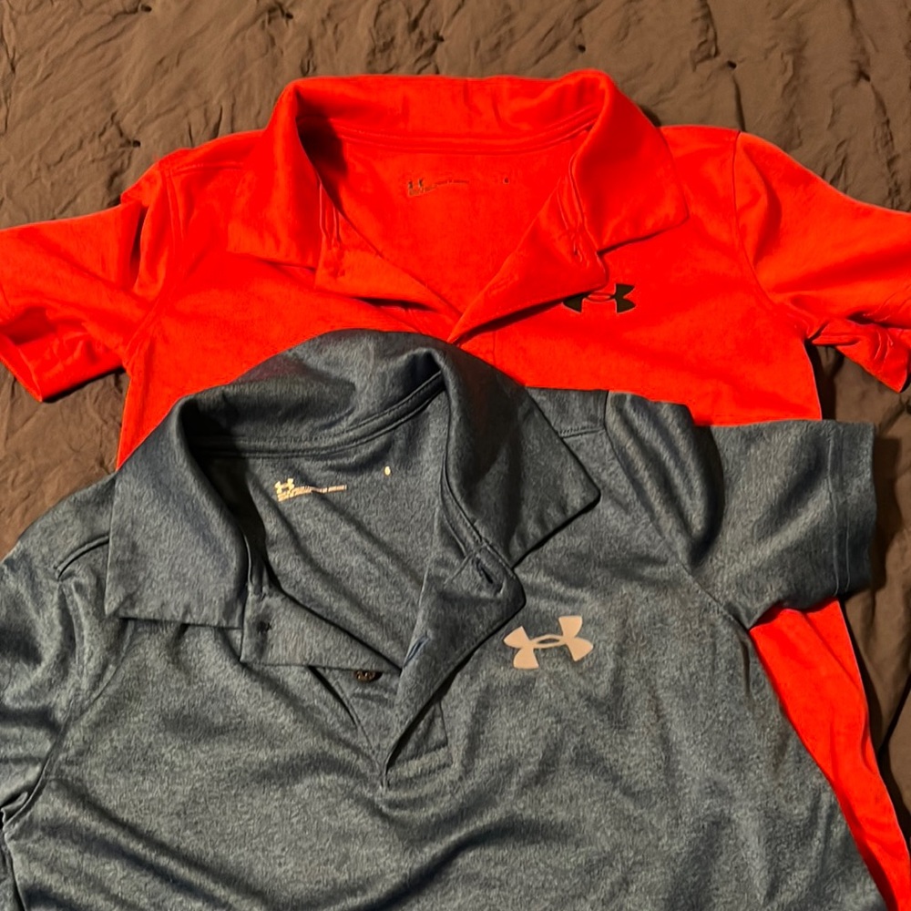 2 polo shirts